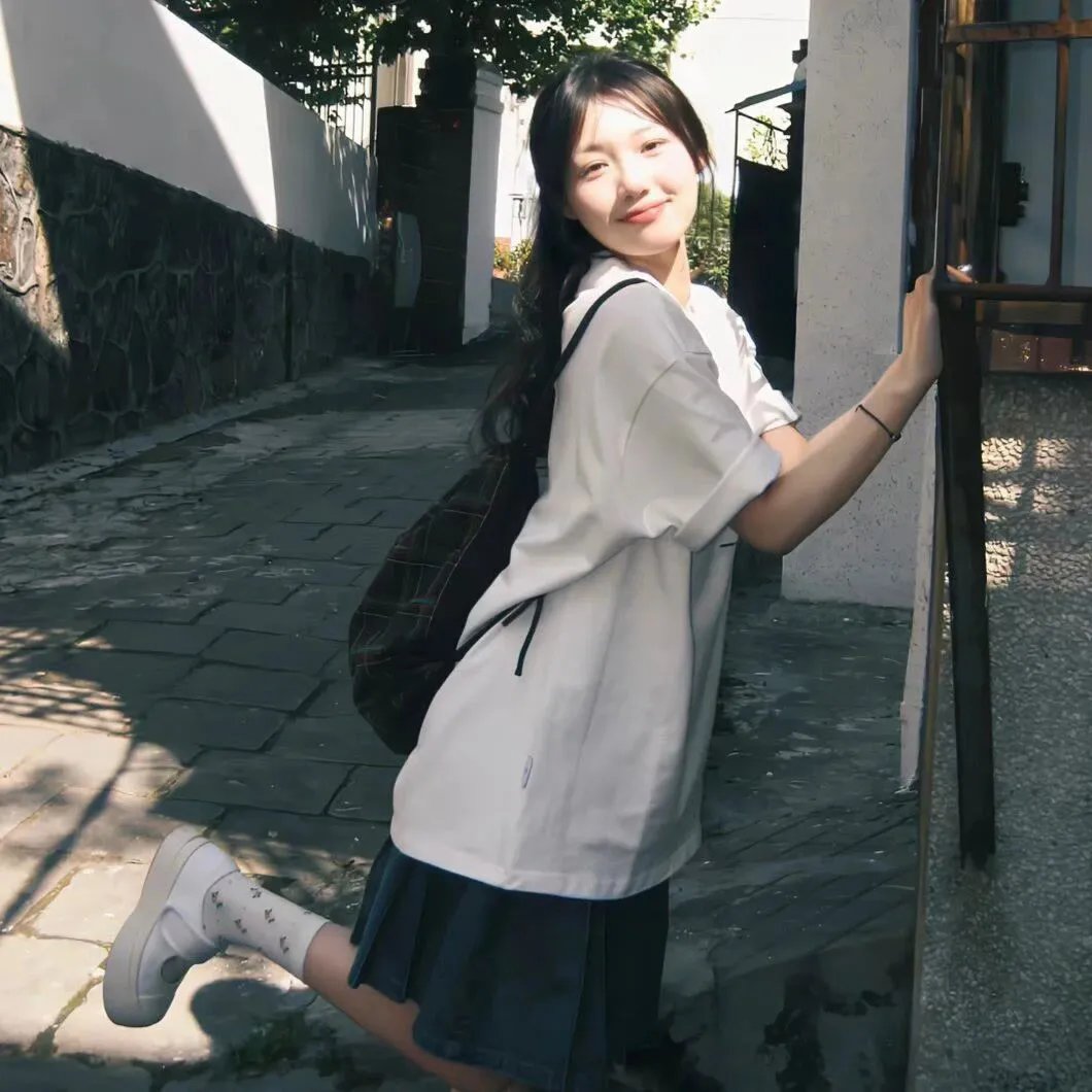 睡衣仙舞 海报