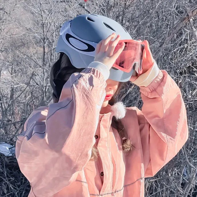 境界线上的地平线第二季 海报