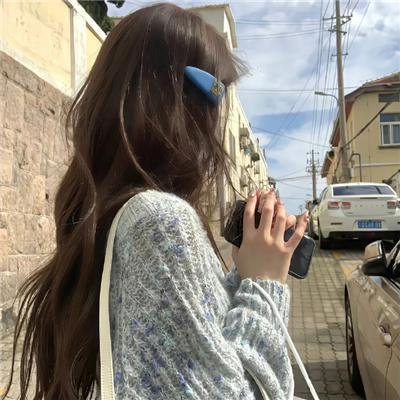 思春少妇 海报